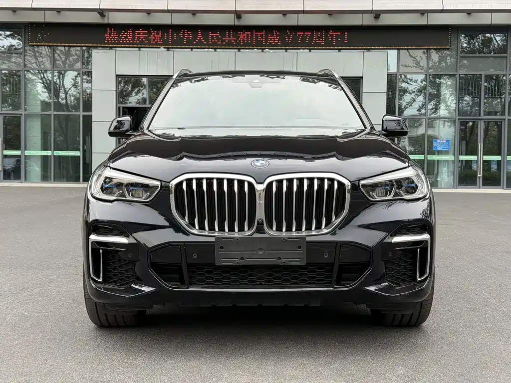 BMW X5 — фото 2