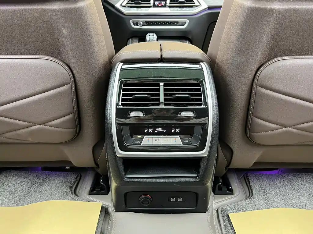 BMW X5 — фото 23
