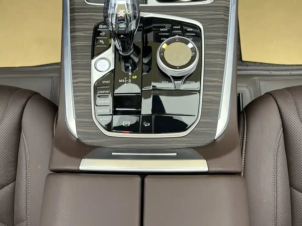 BMW X5 — фото 24