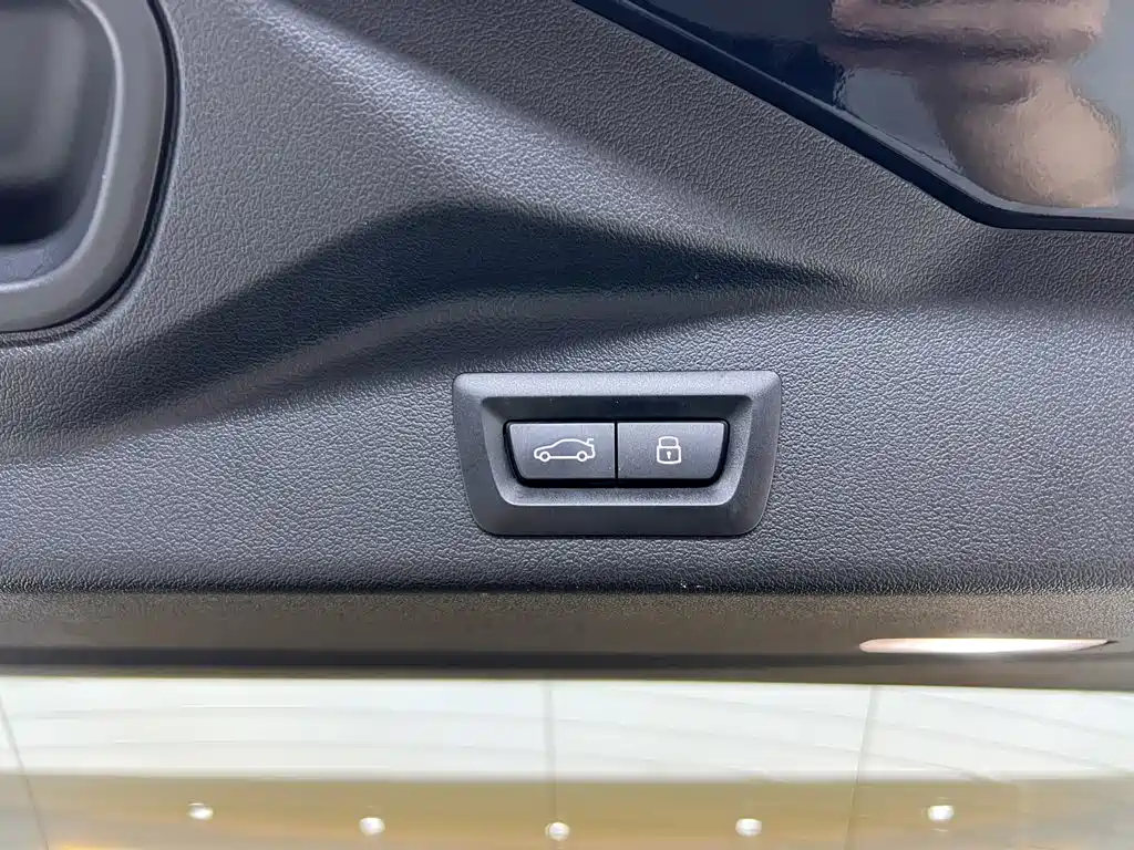 BMW X5 — фото 35