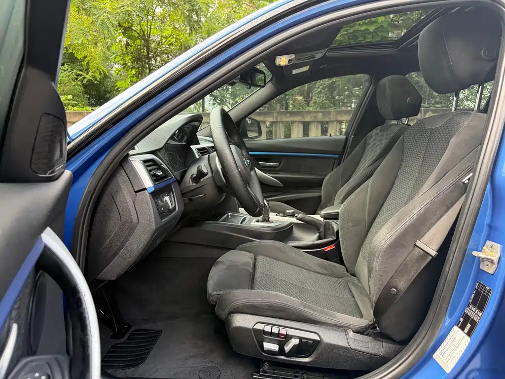 BMW 3 Series — фото 10