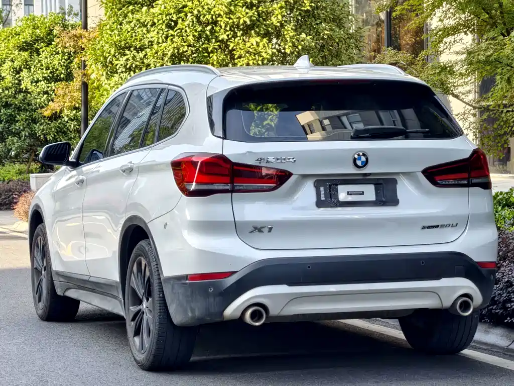 BMW X1 — фото 3