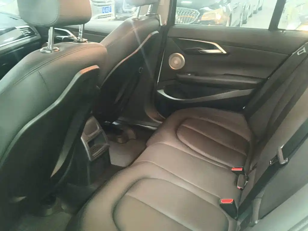 BMW 1 Series — фото 16