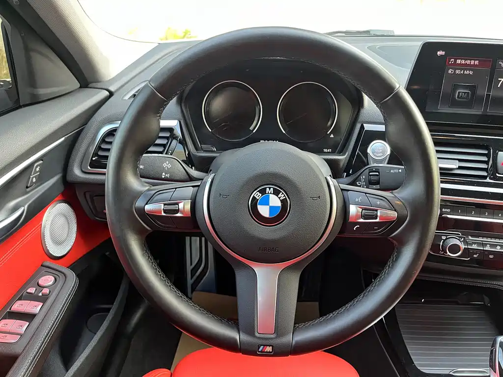 BMW 1 Series — фото 17