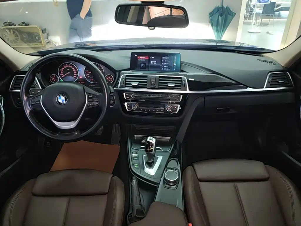 BMW 3 Series — фото 9
