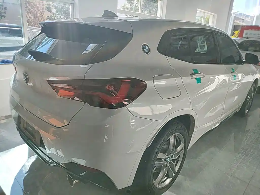 BMW X2 — фото 6
