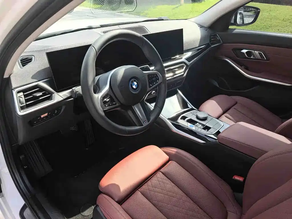 BMW i3 — фото 5