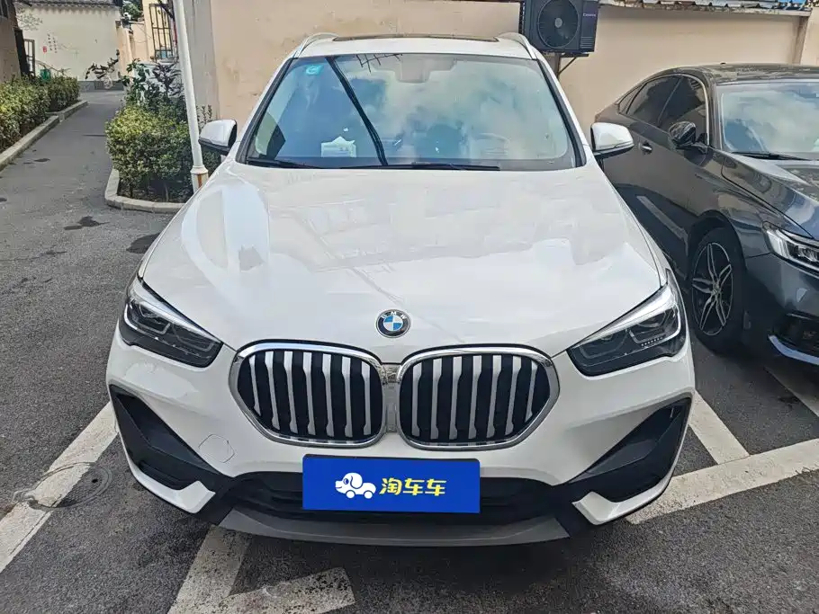 BMW X1 — фото 2