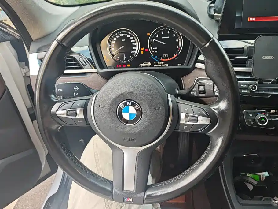 BMW X1 — фото 15