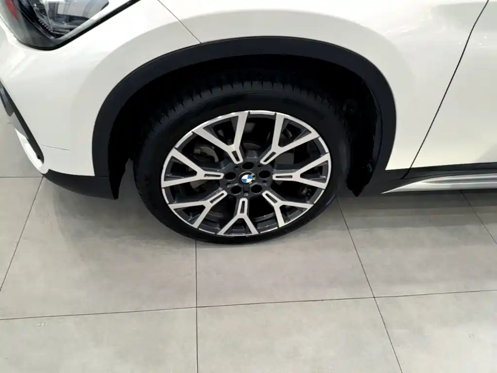 BMW X1 — фото 22