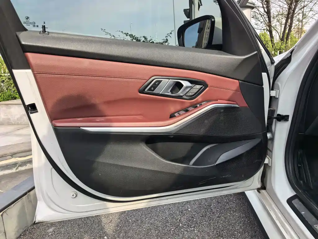 BMW i3 — фото 11