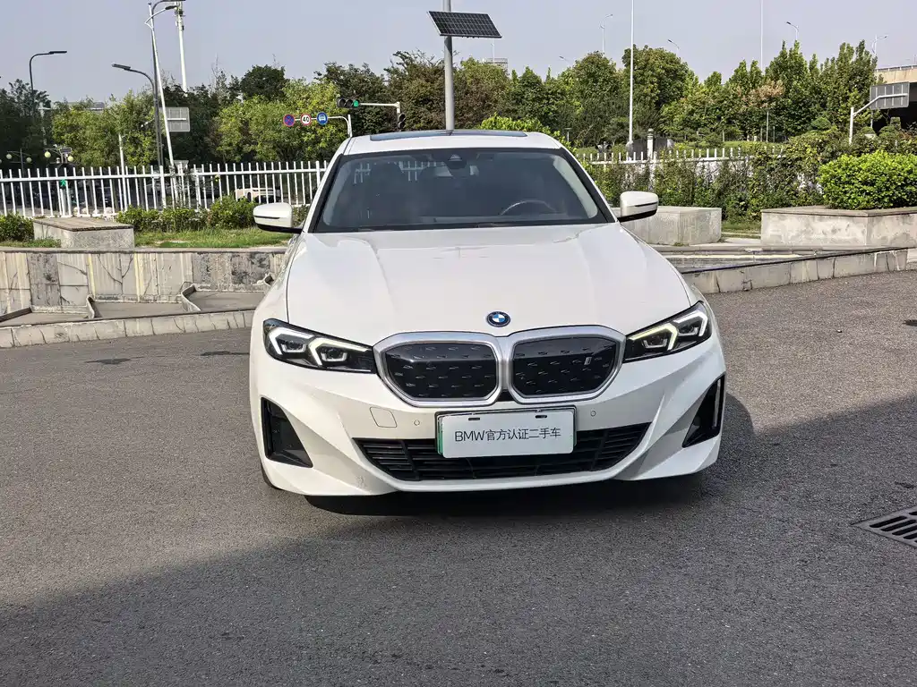 BMW i3 — фото 2