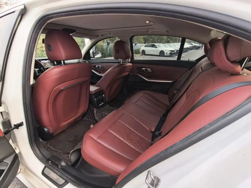 BMW i3 — фото 15