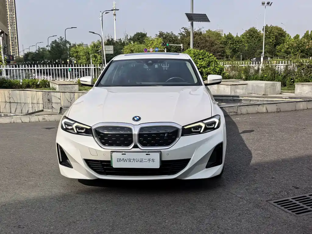 BMW i3 — фото 2