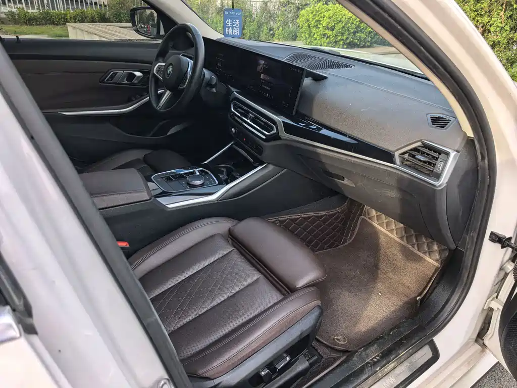 BMW i3 — фото 20