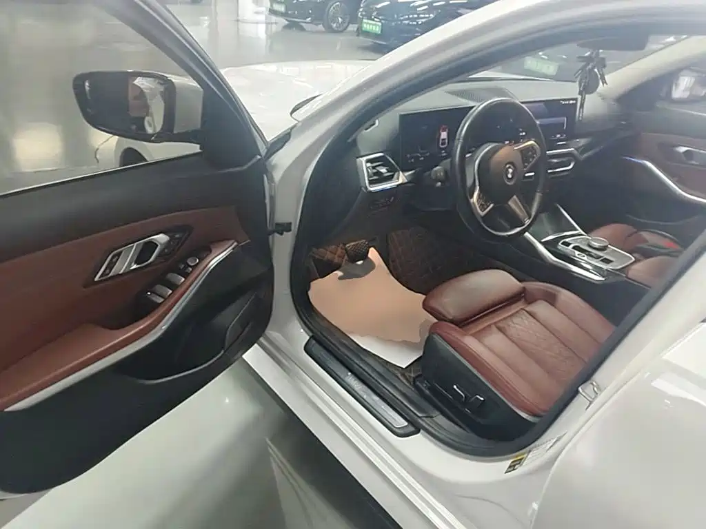 BMW i3 — фото 15