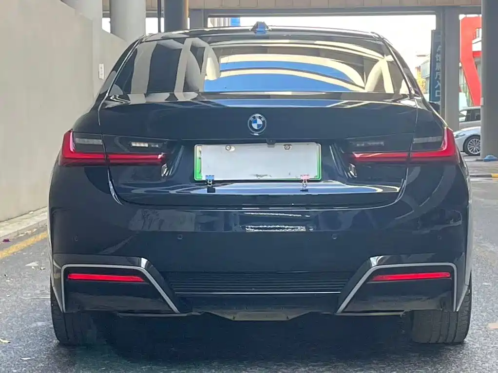 BMW i3 — фото 4