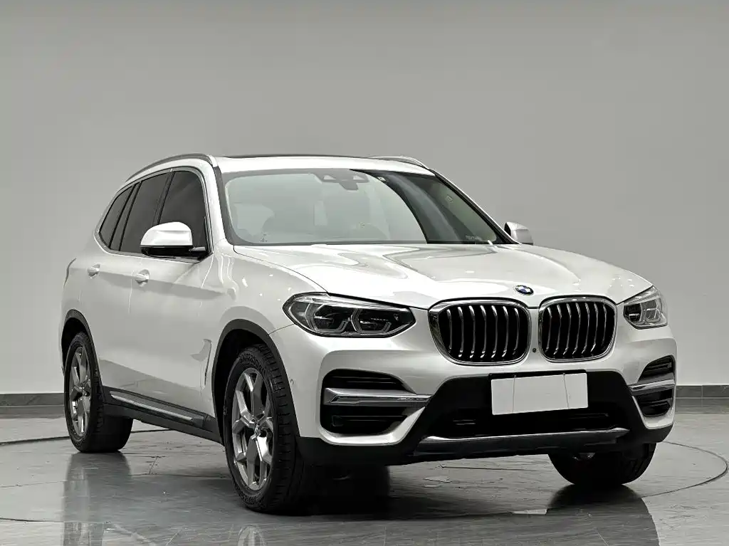 BMW X3 — фото 3