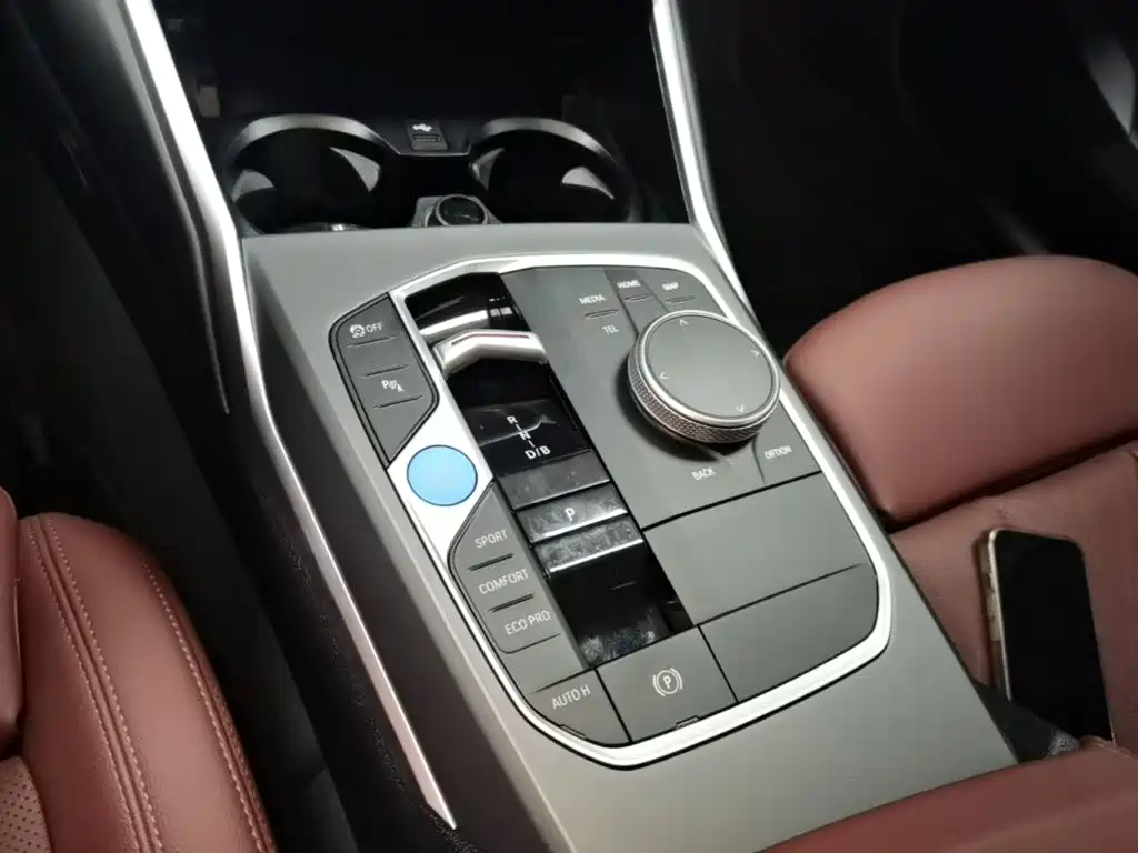 BMW i3 — фото 13