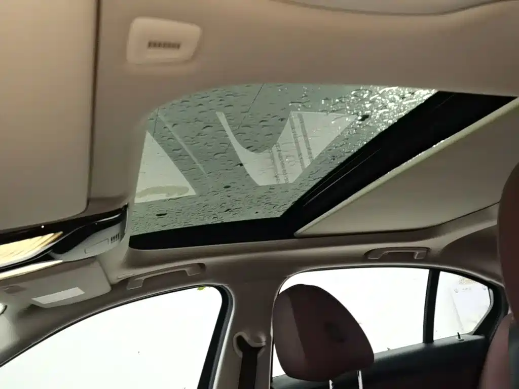 BMW i3 — фото 17