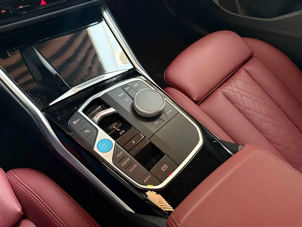 BMW i3 — фото 2