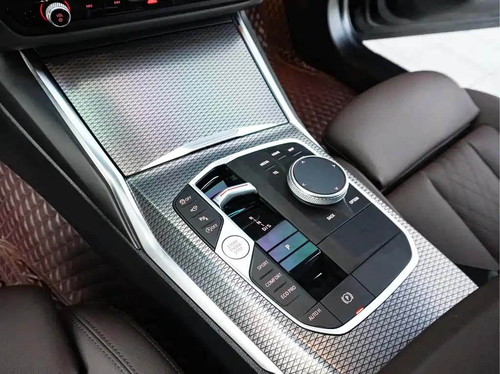 BMW 3 Series — фото 14