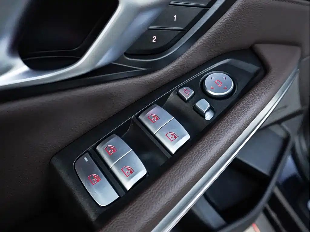 BMW 3 Series — фото 10