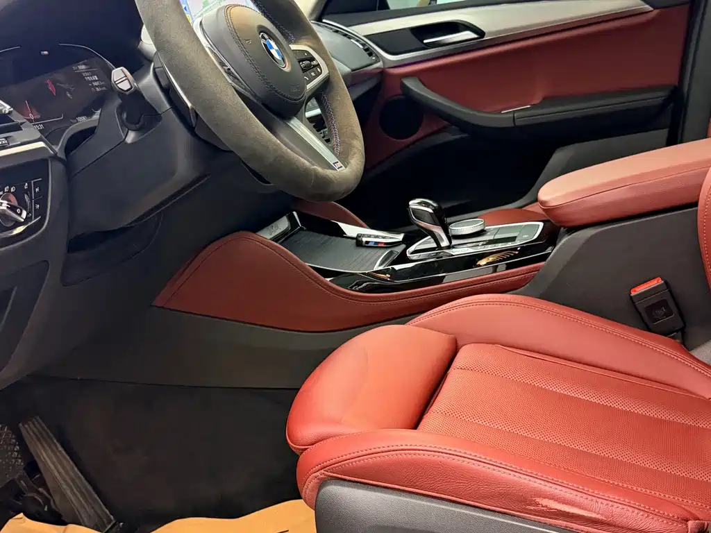 BMW X4 — фото 8