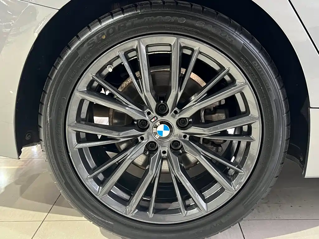 BMW 3 Series — фото 16