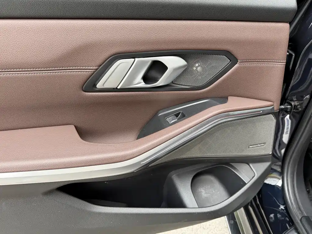 BMW 3 Series — фото 16