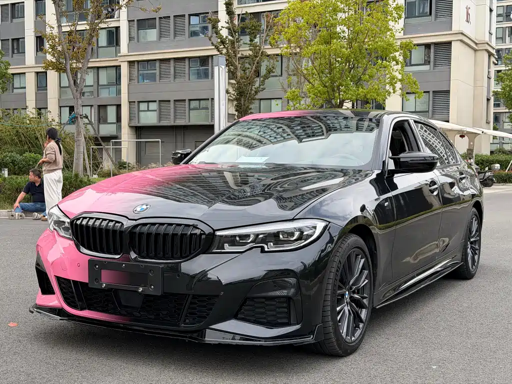 BMW 3 Series — фото 1