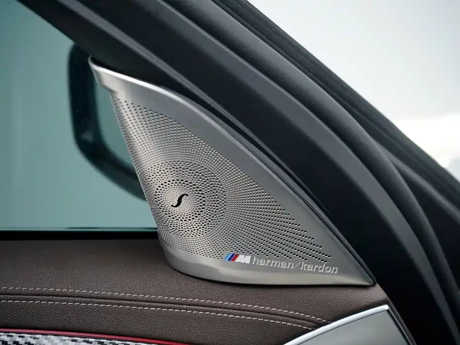 BMW 5 Series New Energy — фото 21