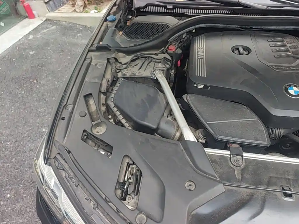 BMW 5 Series (Import) — фото 20