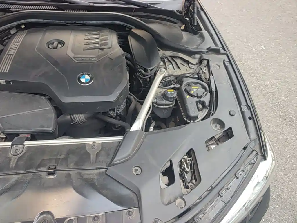 BMW 5 Series (Import) — фото 21
