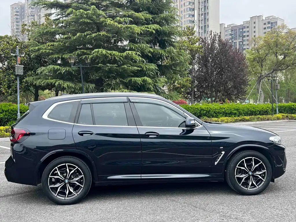BMW X3 — фото 25