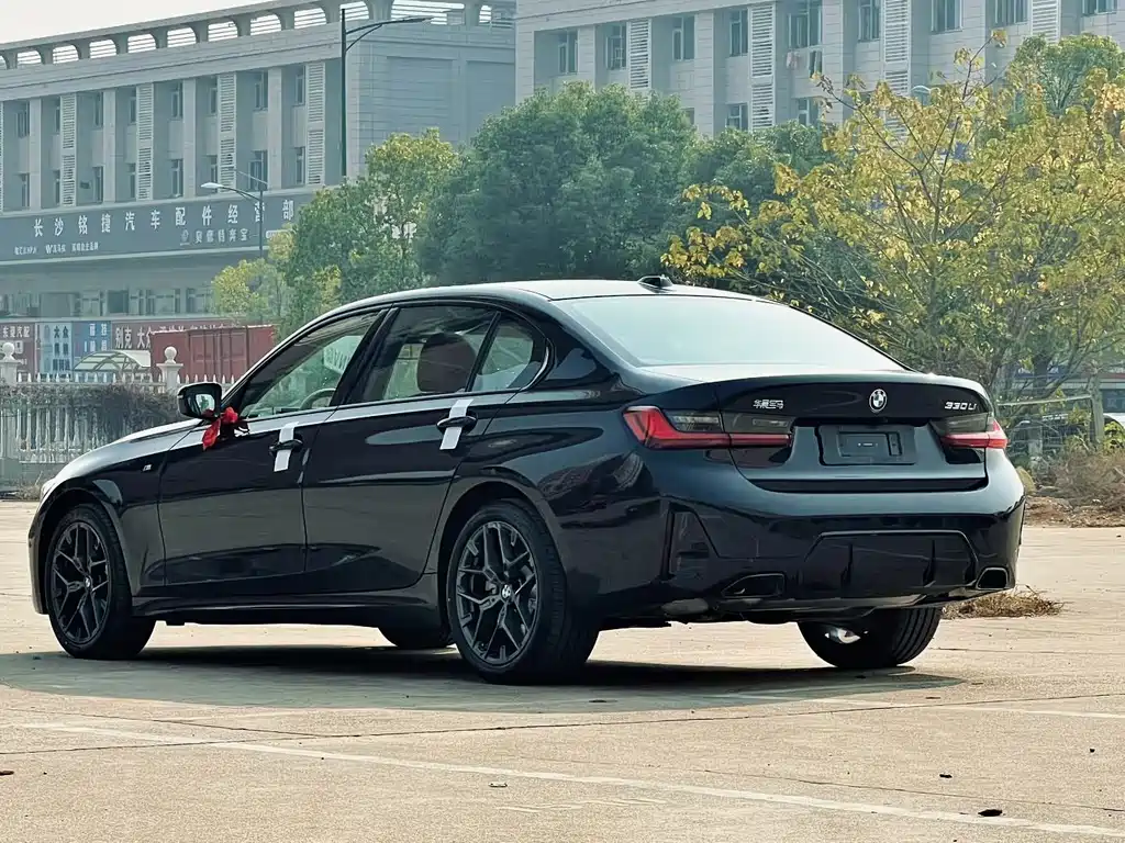BMW 3 Series — фото 11