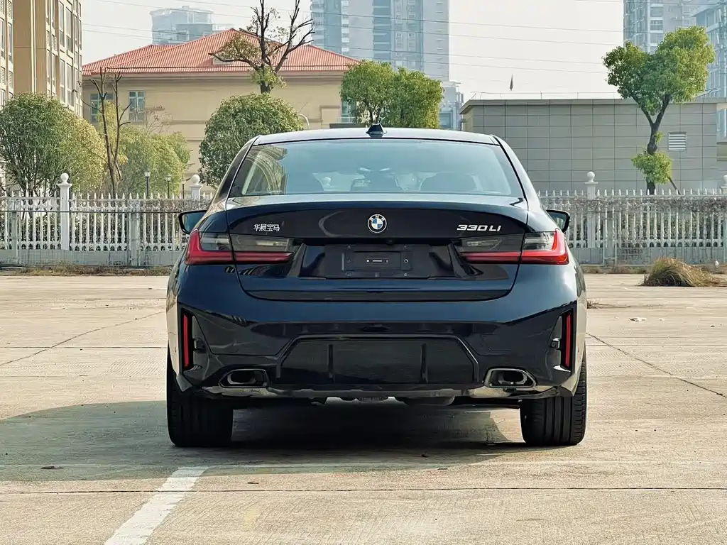 BMW 3 Series — фото 10
