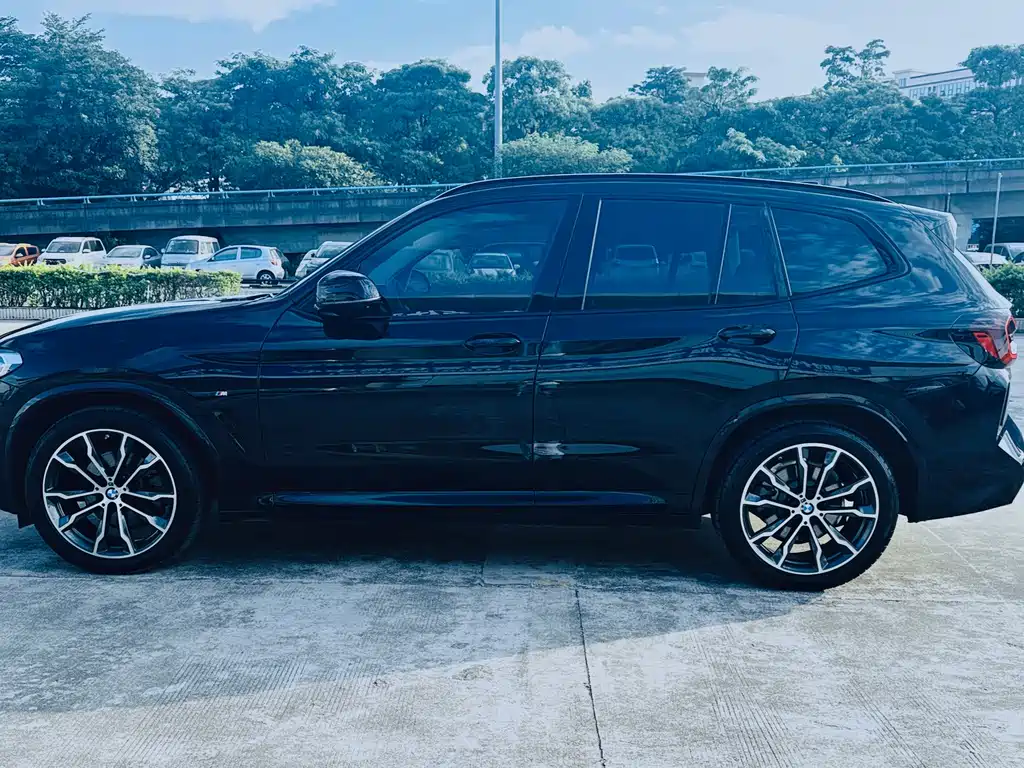 BMW X3 — фото 24