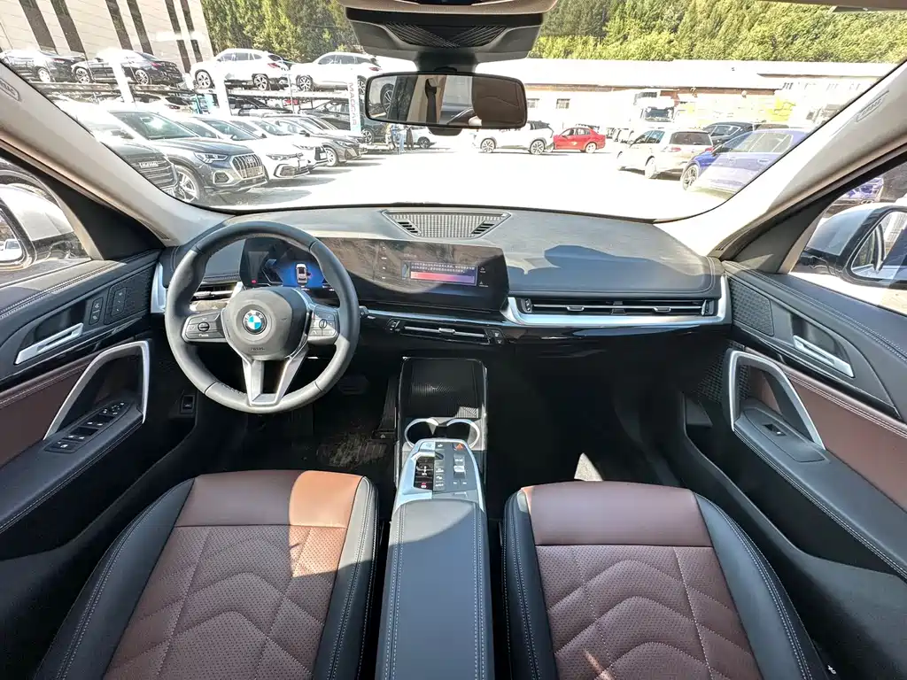 BMW X1 — фото 16