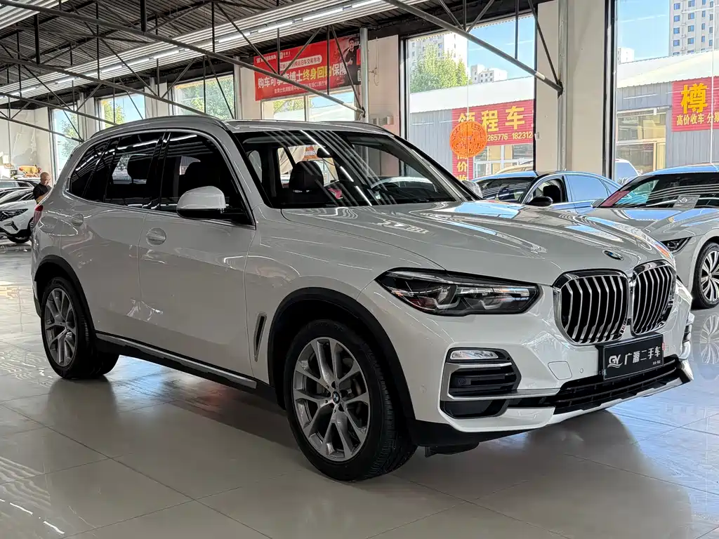BMW X5 (Import) — фото 3