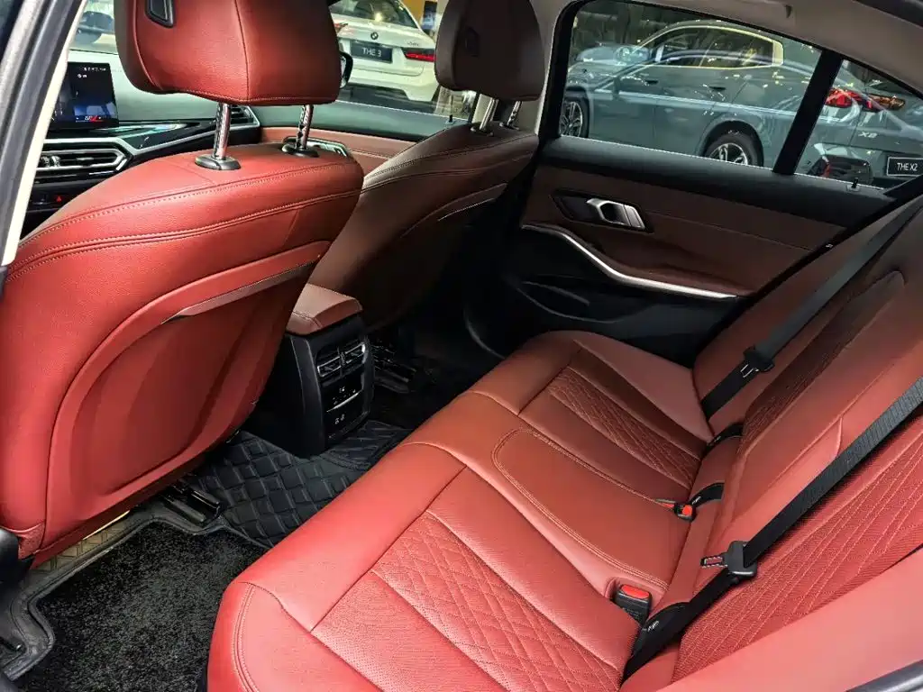 BMW 3 Series — фото 9