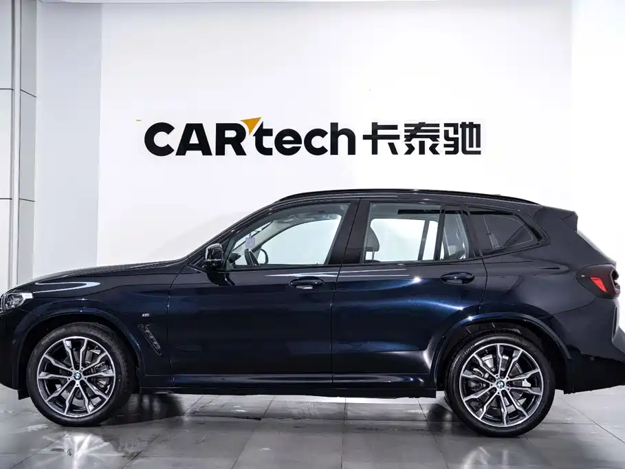 BMW X3 — фото 8