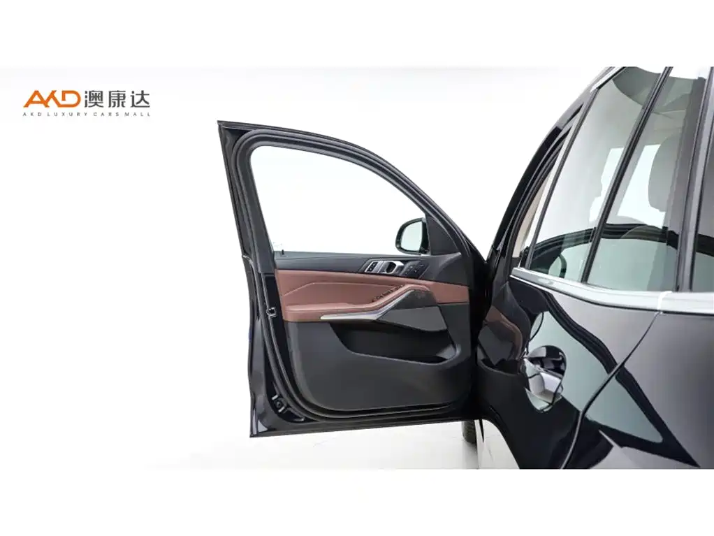 BMW X5 (Import) — фото 10