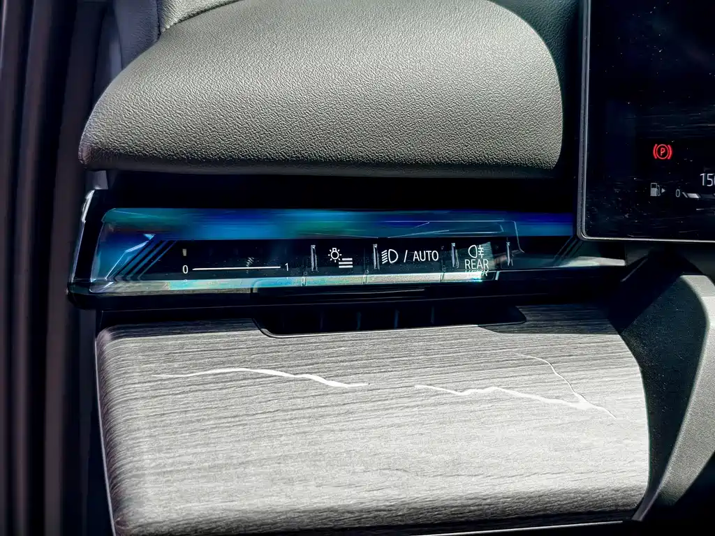 BMW 5 Series — фото 18