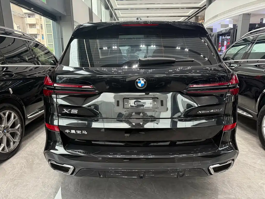 BMW X5 — фото 9