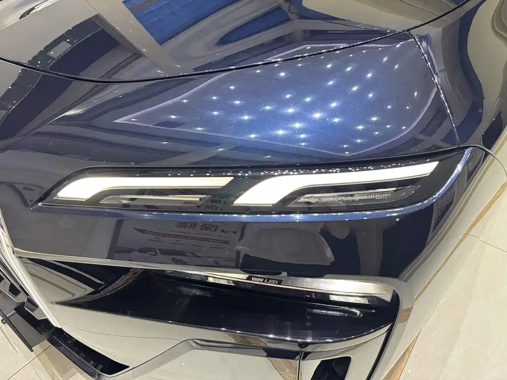 BMW 7 Series — фото 15