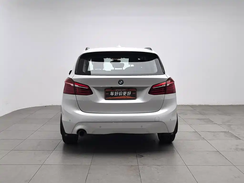 BMW 2 Series Active Tourer — фото 4