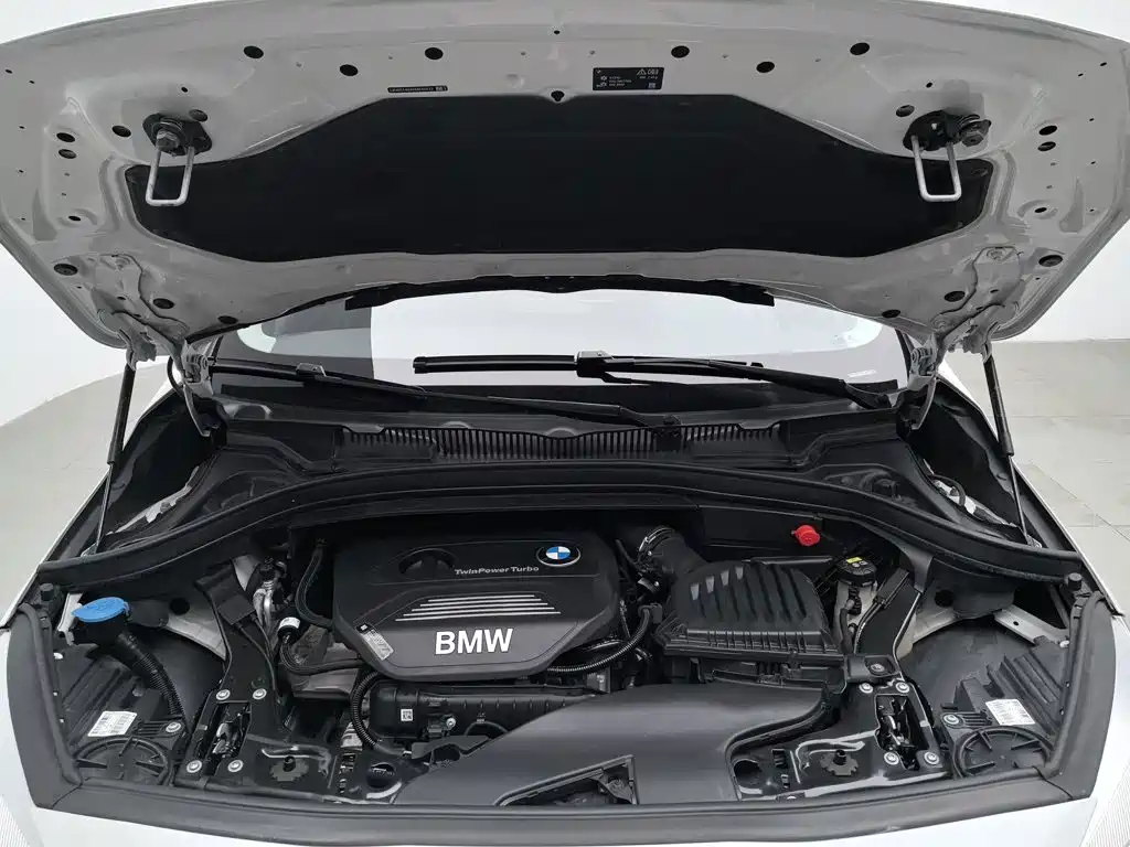 BMW 2 Series Active Tourer — фото 6