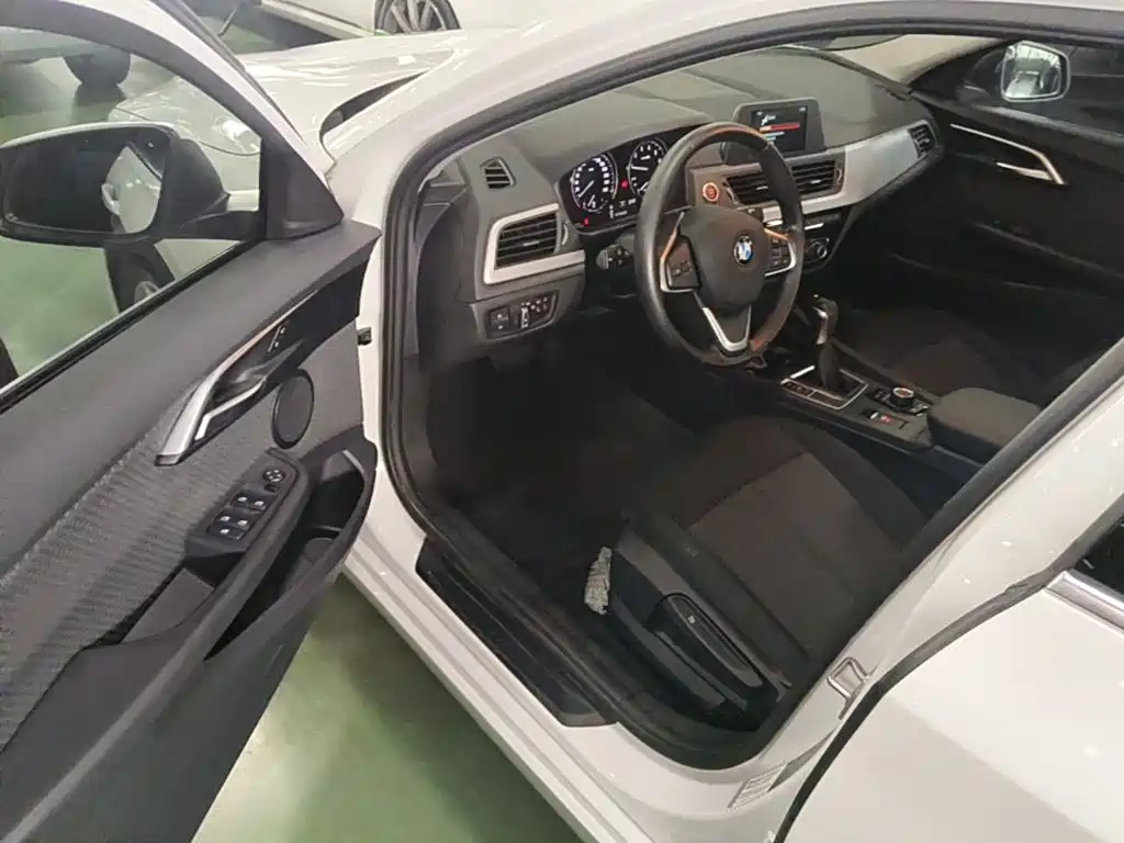 BMW 1 Series — фото 15