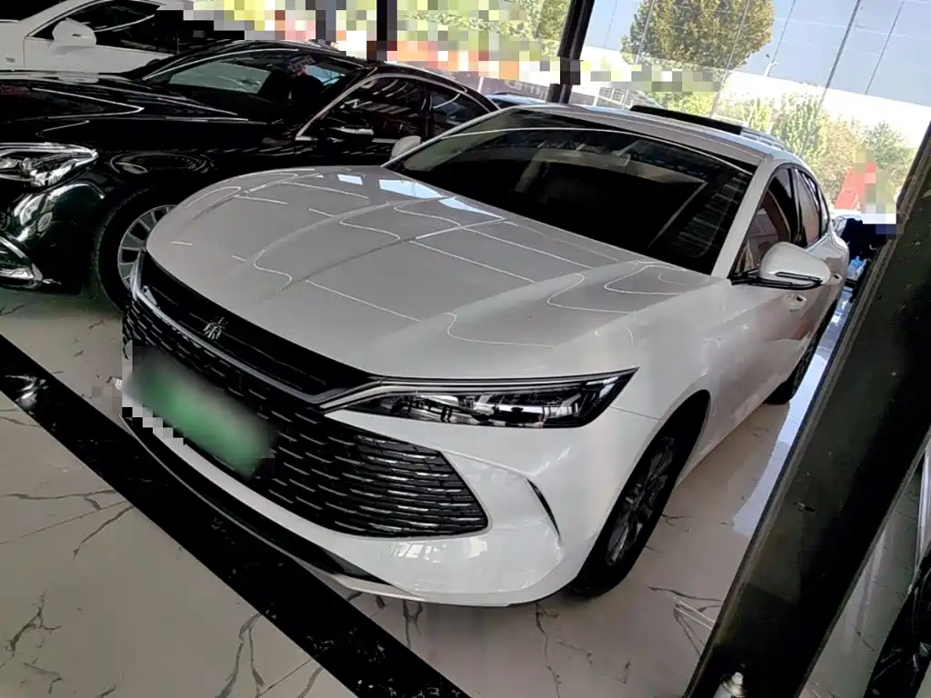 BYD Qin L — фото 1